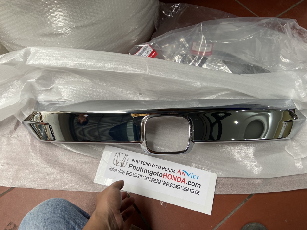 Mặt ca lăng xe Honda CITY 2021-2023 phần mạ